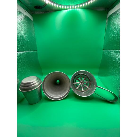 Vtg Galvanized Steel Utility Funnel |Farmhouse, Kitchen, Canning, or Garage Tool - Picture 5 of 5